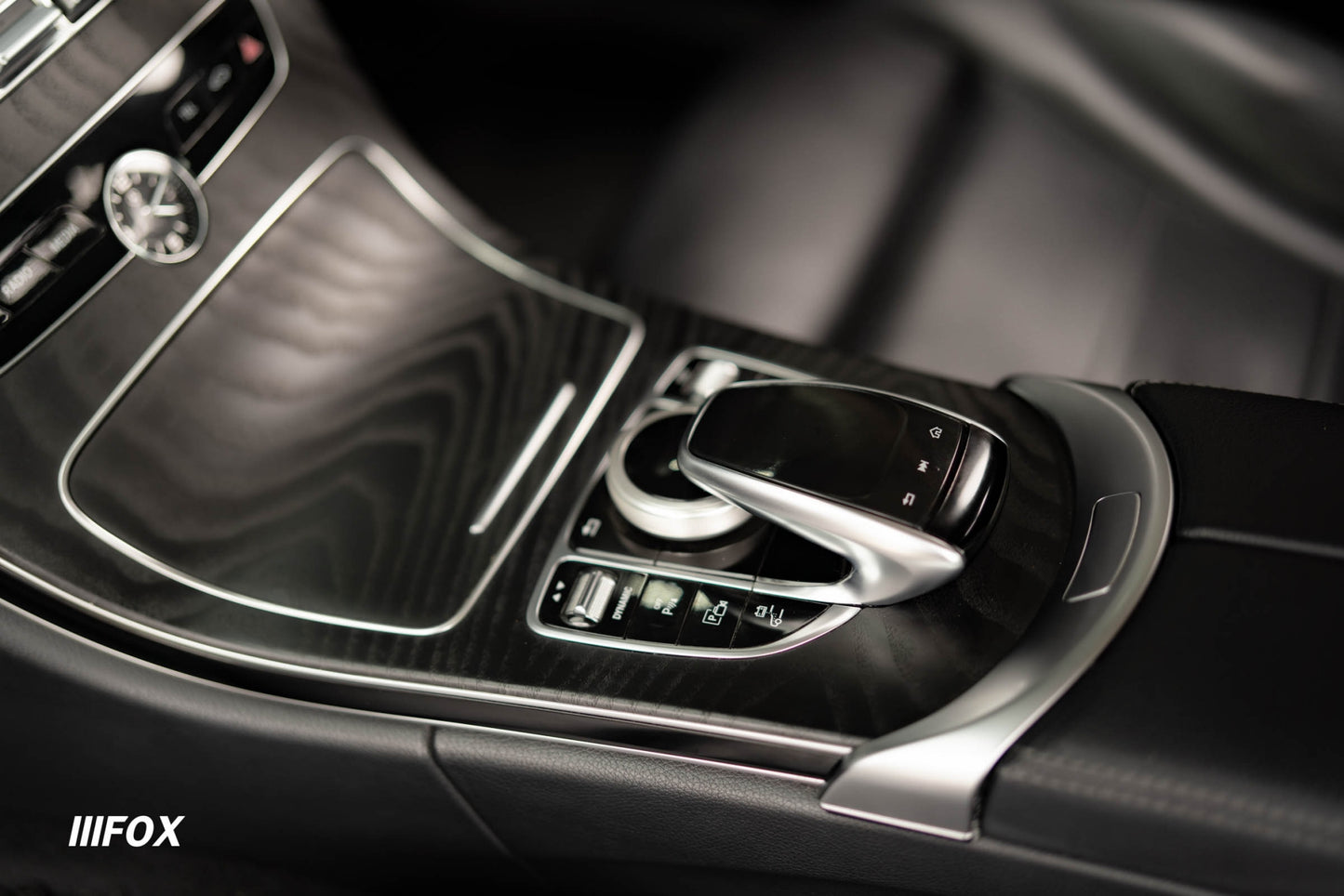 Mercedes Benz C300e Avantgarde 2020 (19)