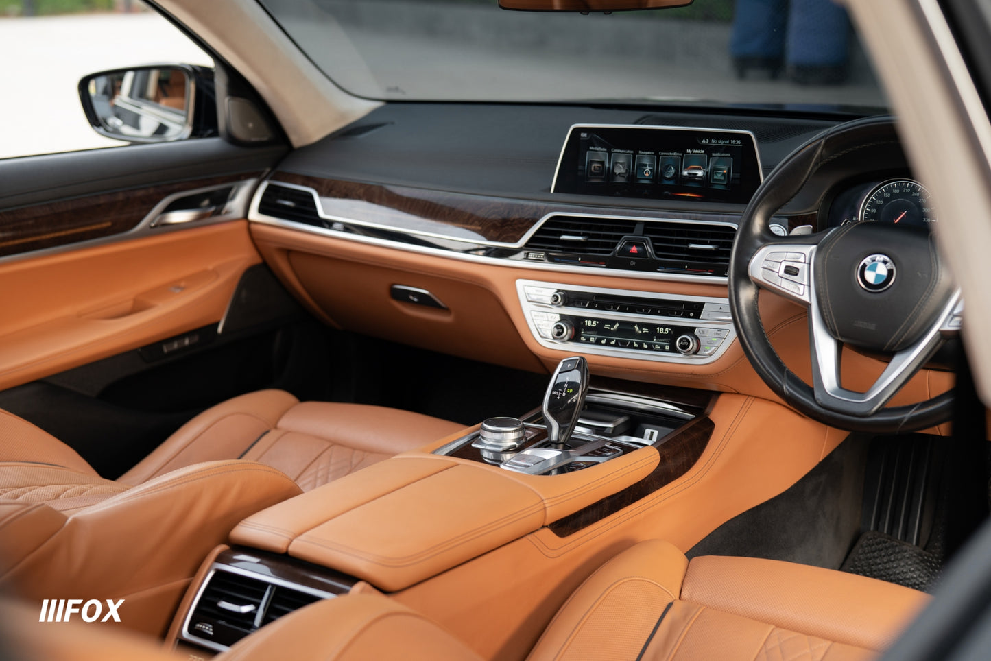 BMW 740LI Limouslne Pure Excellence 2017 (2016)