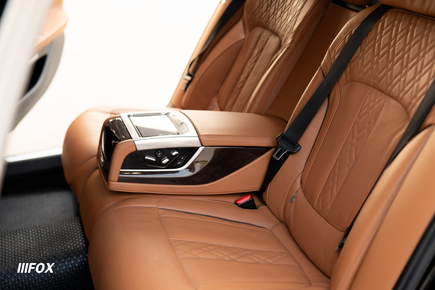 BMW 740LI Limouslne Pure Excellence 2017 (2016)