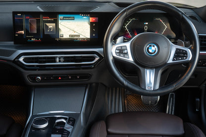 BMW 330e lci Msport 2023(22)