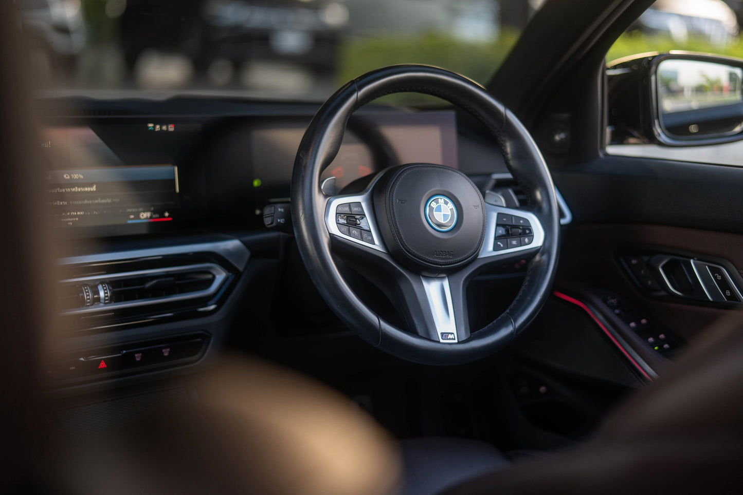 BMW 330e lci Msport 2023(22)