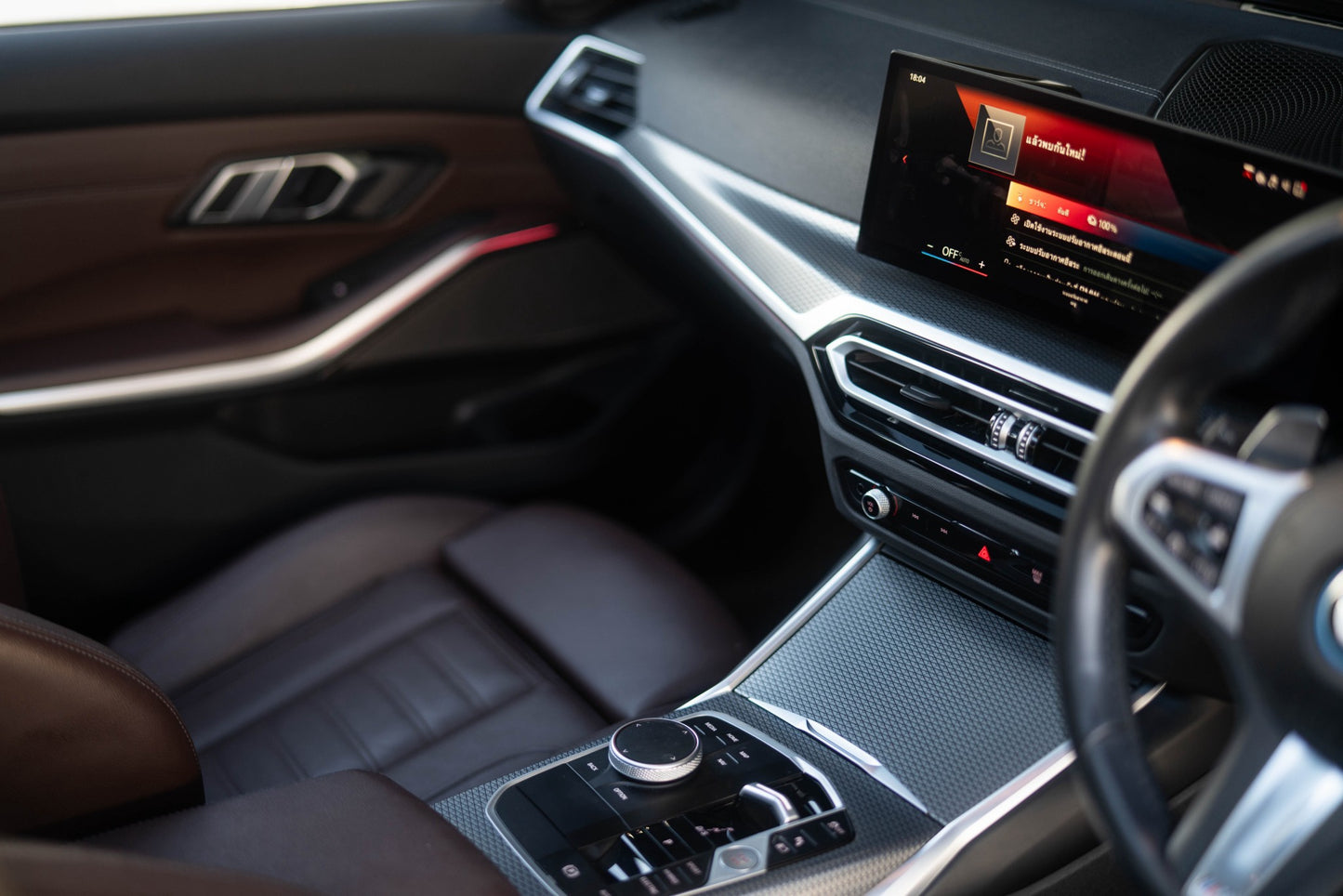 BMW 330e lci Msport 2023(22)