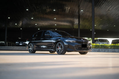 BMW 330e lci Msport 2023(22)