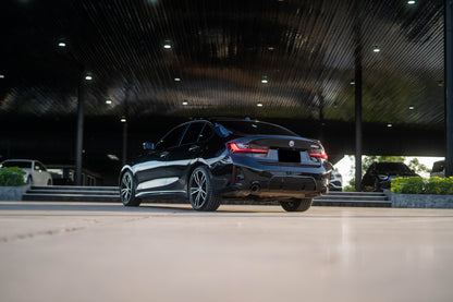 BMW 330e lci Msport 2023(22)