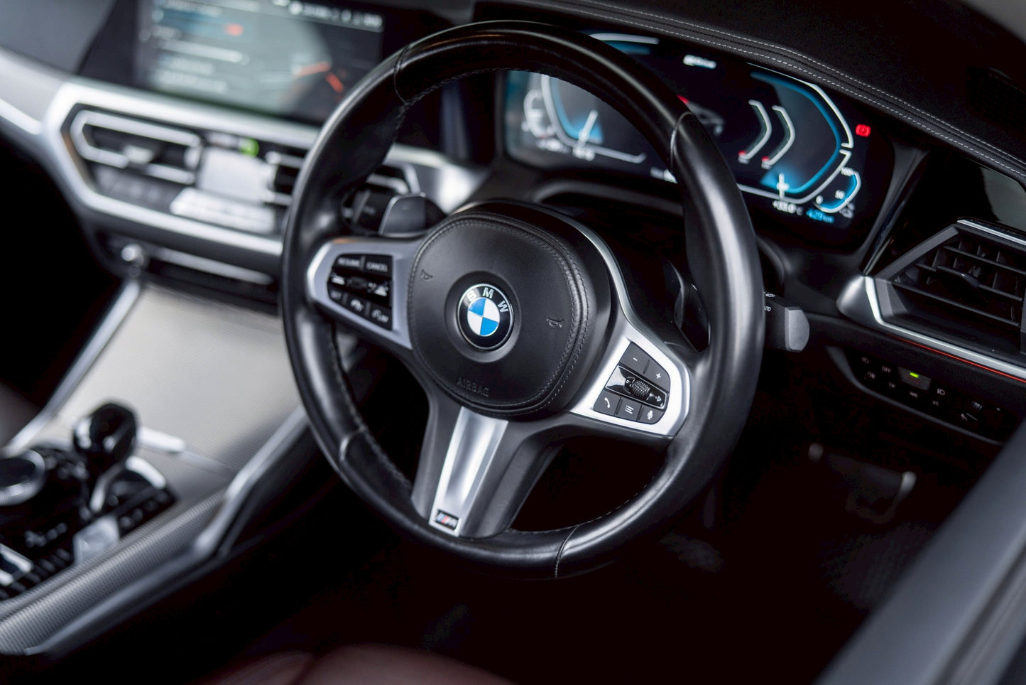 BMW 330e Msport 2023(21)