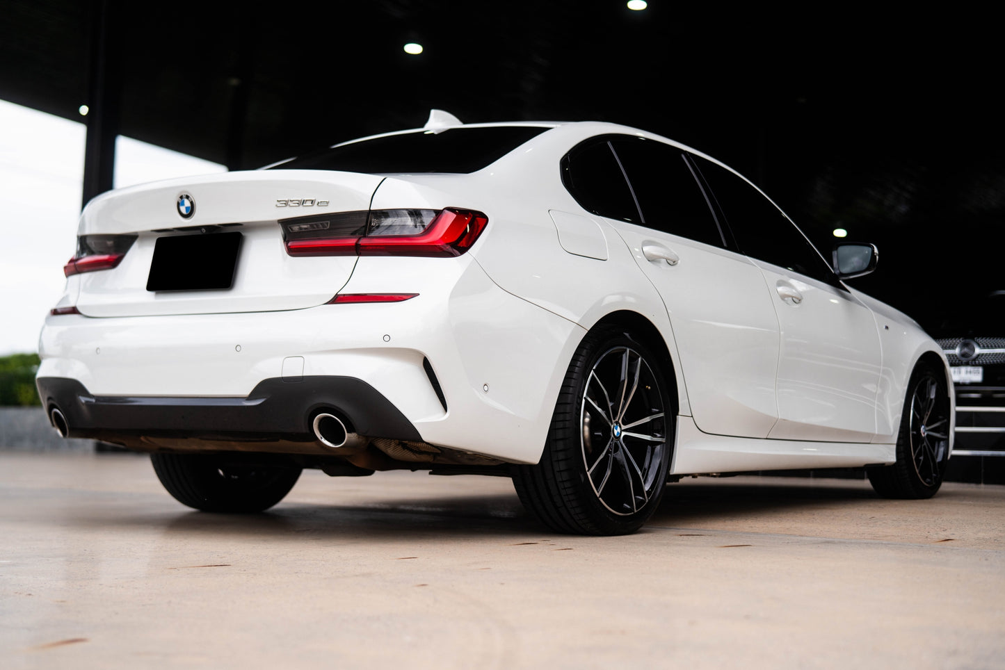 BMW 330e Msport 2023(21)