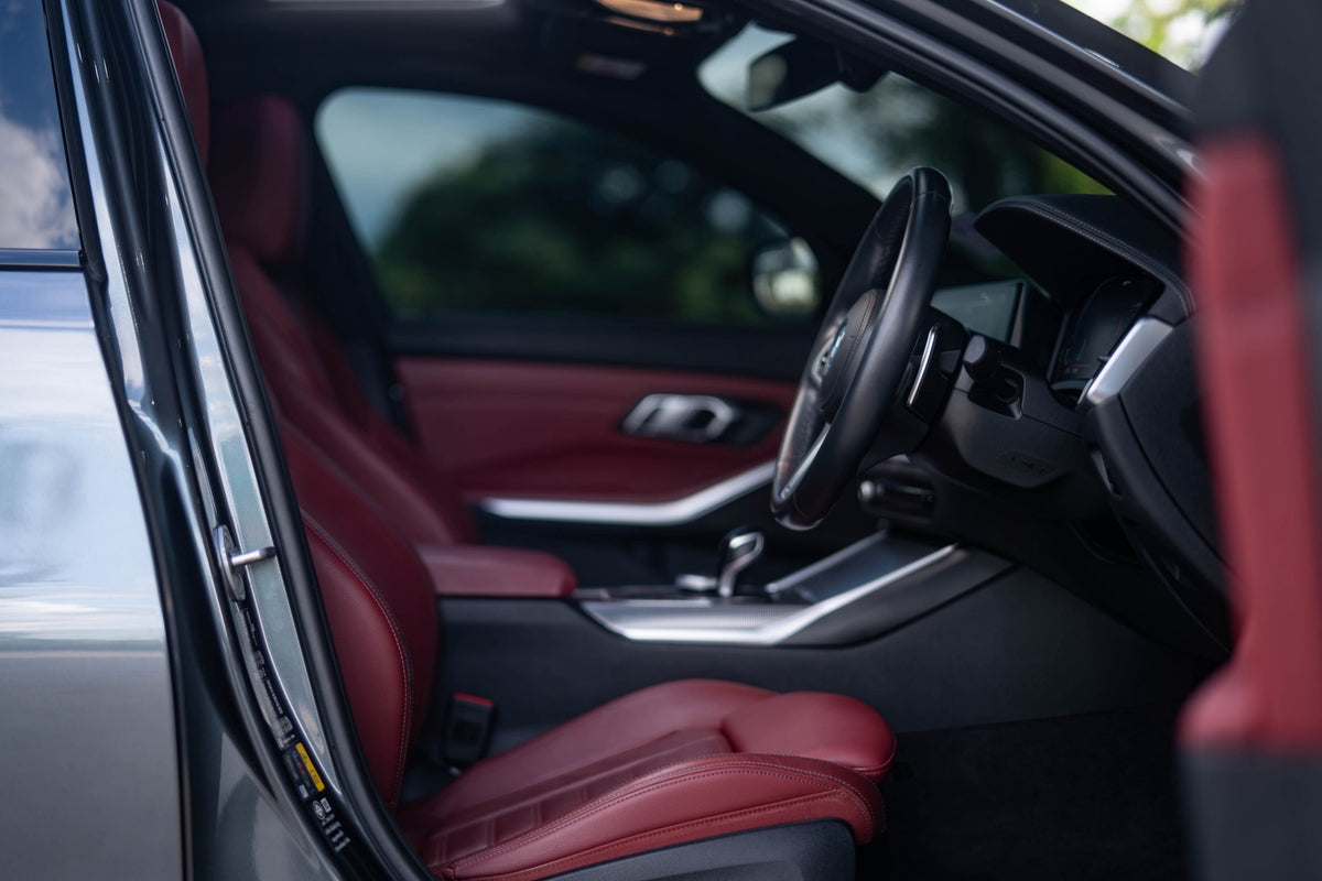BMW 330e Msport 2024(22)