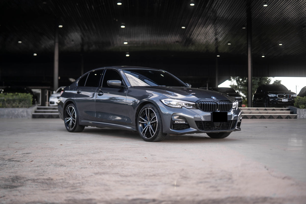 BMW 330e Msport 2024(22)