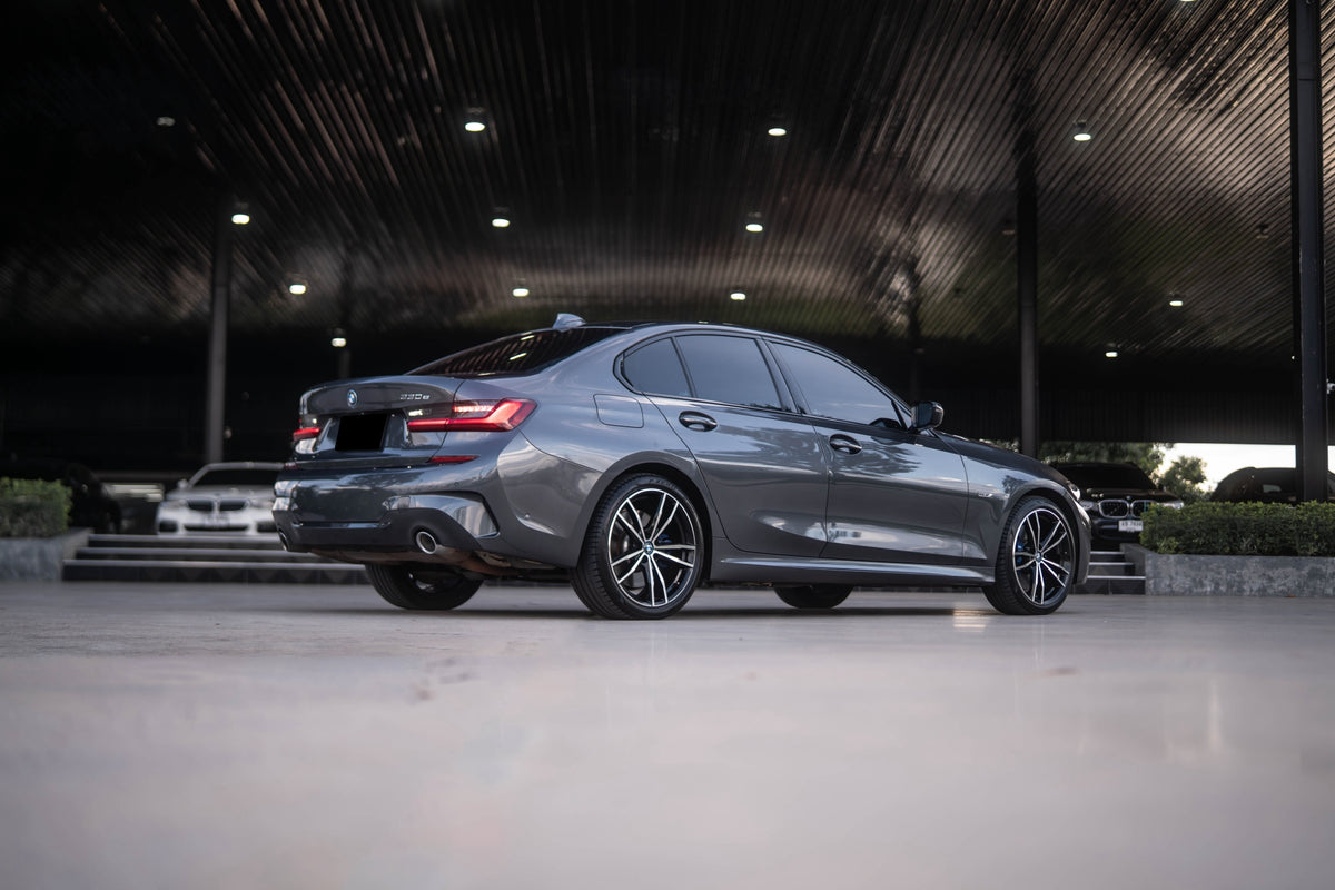 BMW 330e Msport 2024(22)