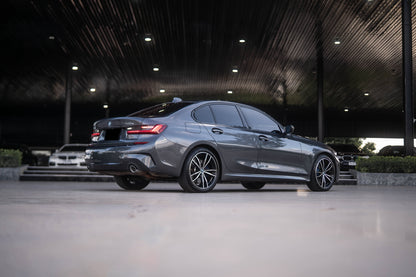 BMW 330e Msport 2024(22)