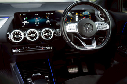 Mercedes Benz GLA200 AMG Dynamic 2023(20)