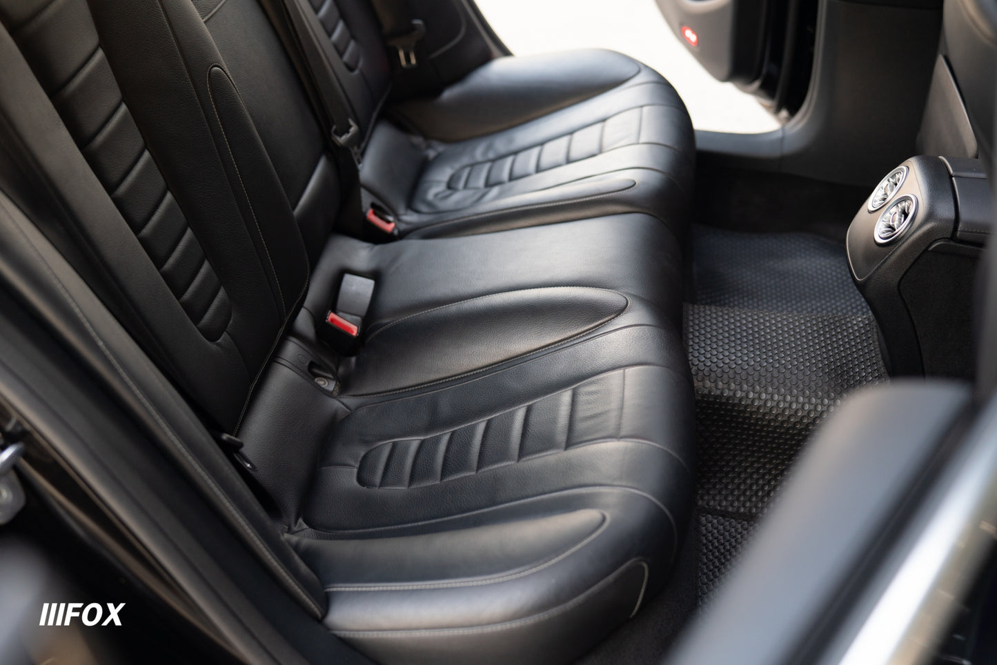 Mercedes Benz CLS300D Coupe AMG Dynamic  2023(18)