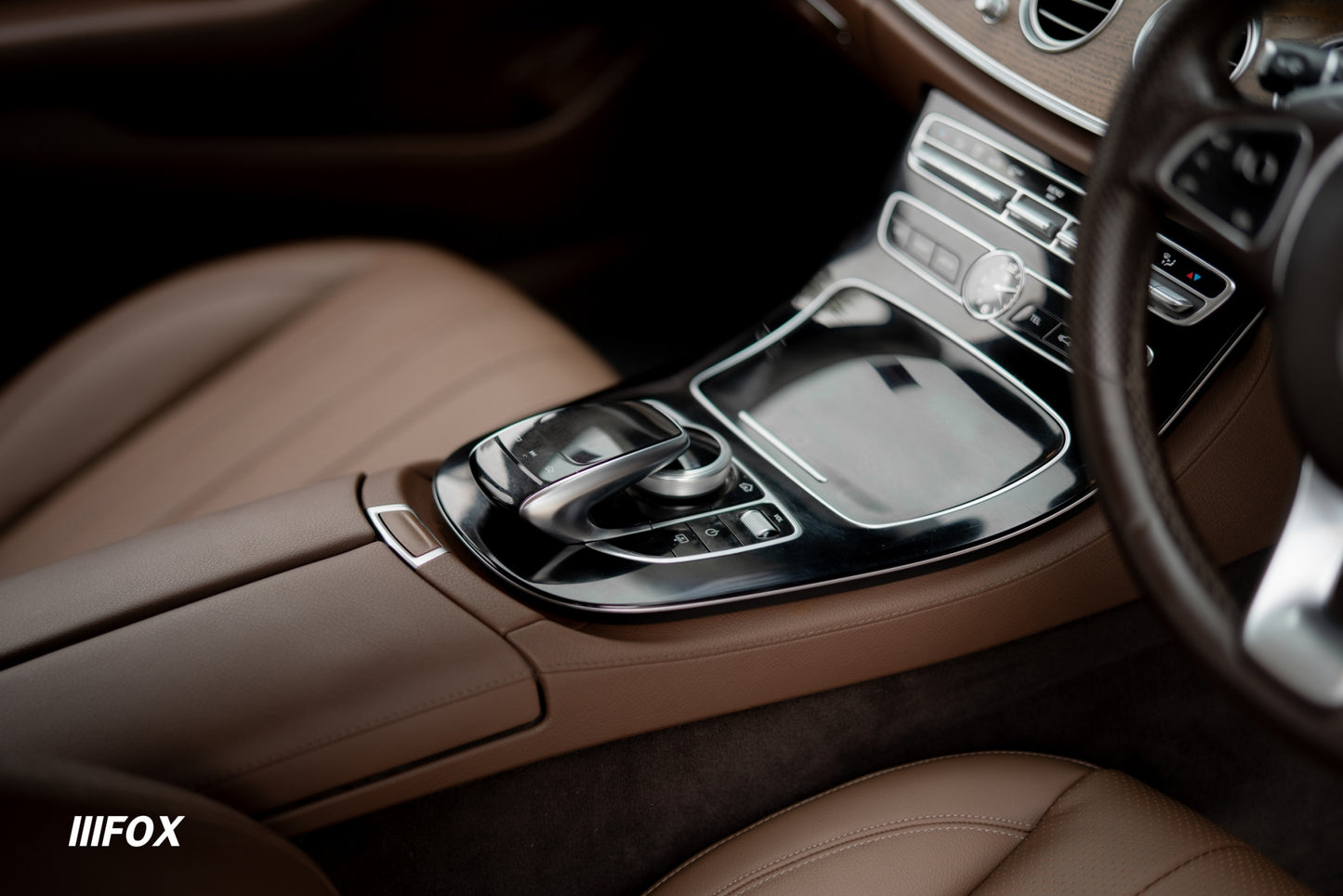 Mercedes Benz E220d Exclusive 2018(17)