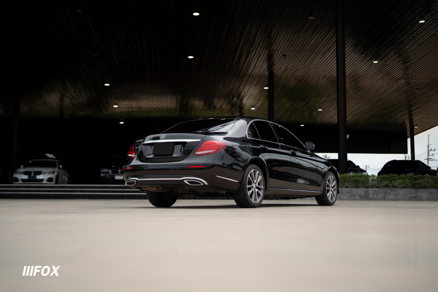 Mercedes Benz E220d Exclusive 2018(17)