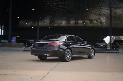 Mercedes Benz E300e Facelift AMG Dynamic 2023(21)
