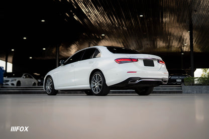 Mercedes Benz E300e AMG Dynamic 2023(22)