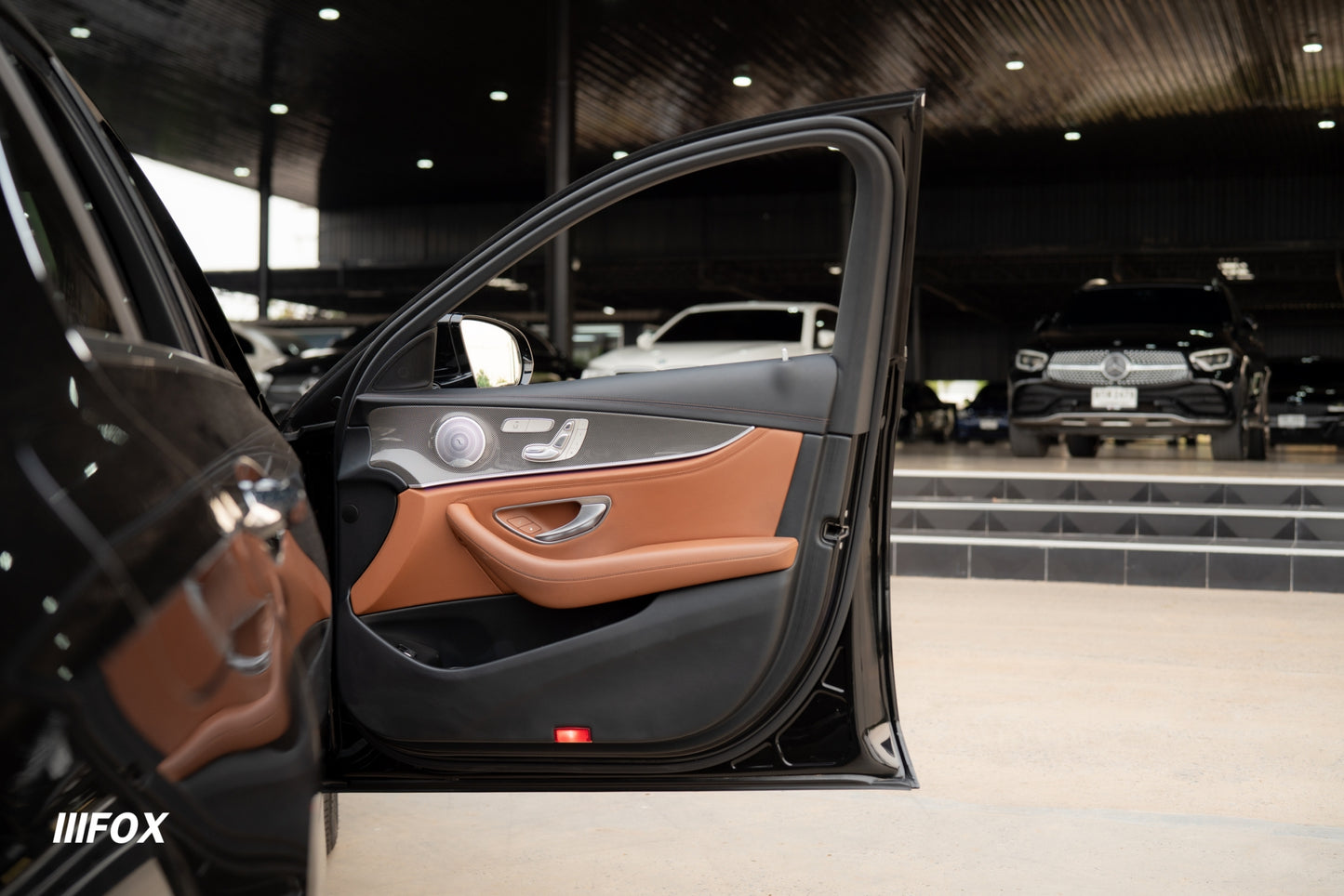 Mercedes Benz E300e AMG Dynamic 2021(20)